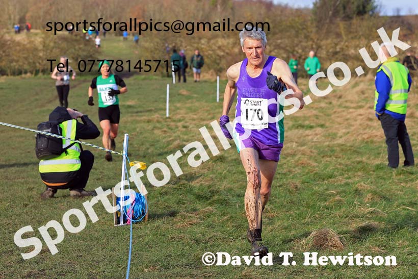 Womens 35 and Over and Mens 65 and Over, 2024 NEMAA Cross Country Champs., Wallsend. Photo: David T. Hewitson/Sports for All Pics